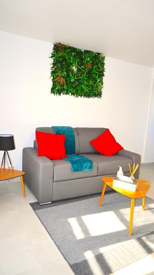 Class&Tropical Appt 10Mn Aeroport Roissy Cdg Apartman Villeneuve-sous-Dammartin Kültér fotó